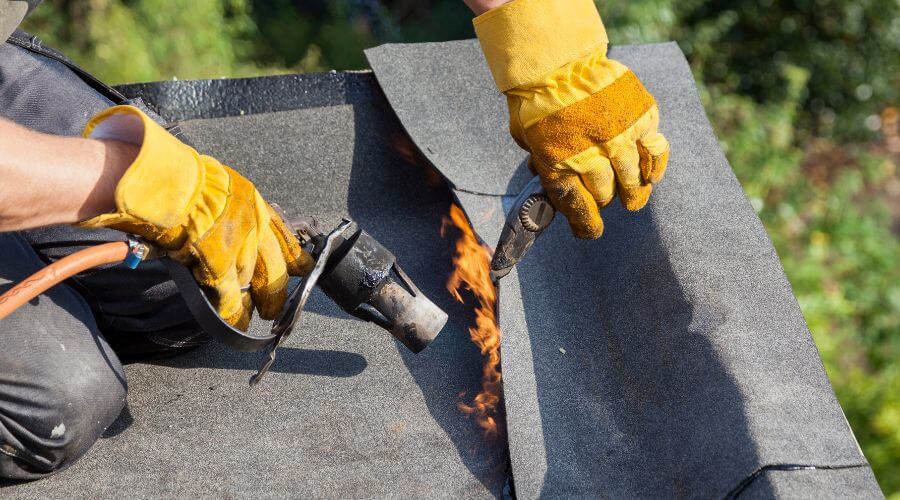 Professional gutter cleaning in Hillsdale, PA